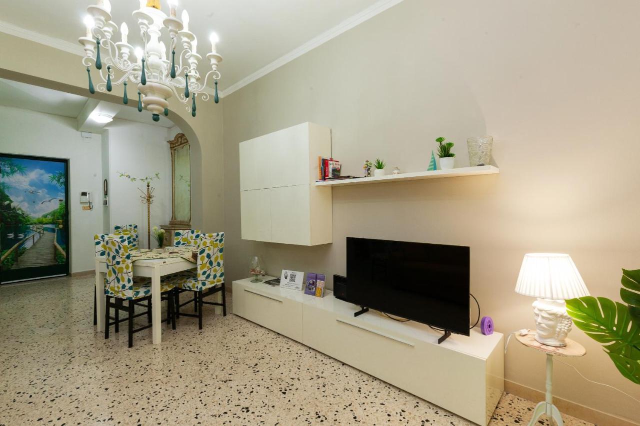 Holiday Apartment My House パレルモ エクステリア 写真