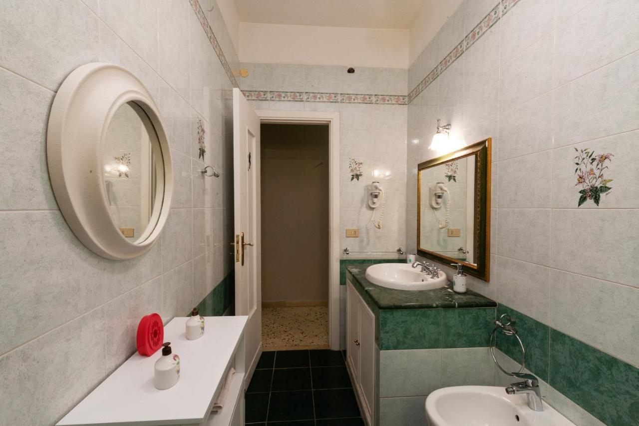 Holiday Apartment My House パレルモ エクステリア 写真
