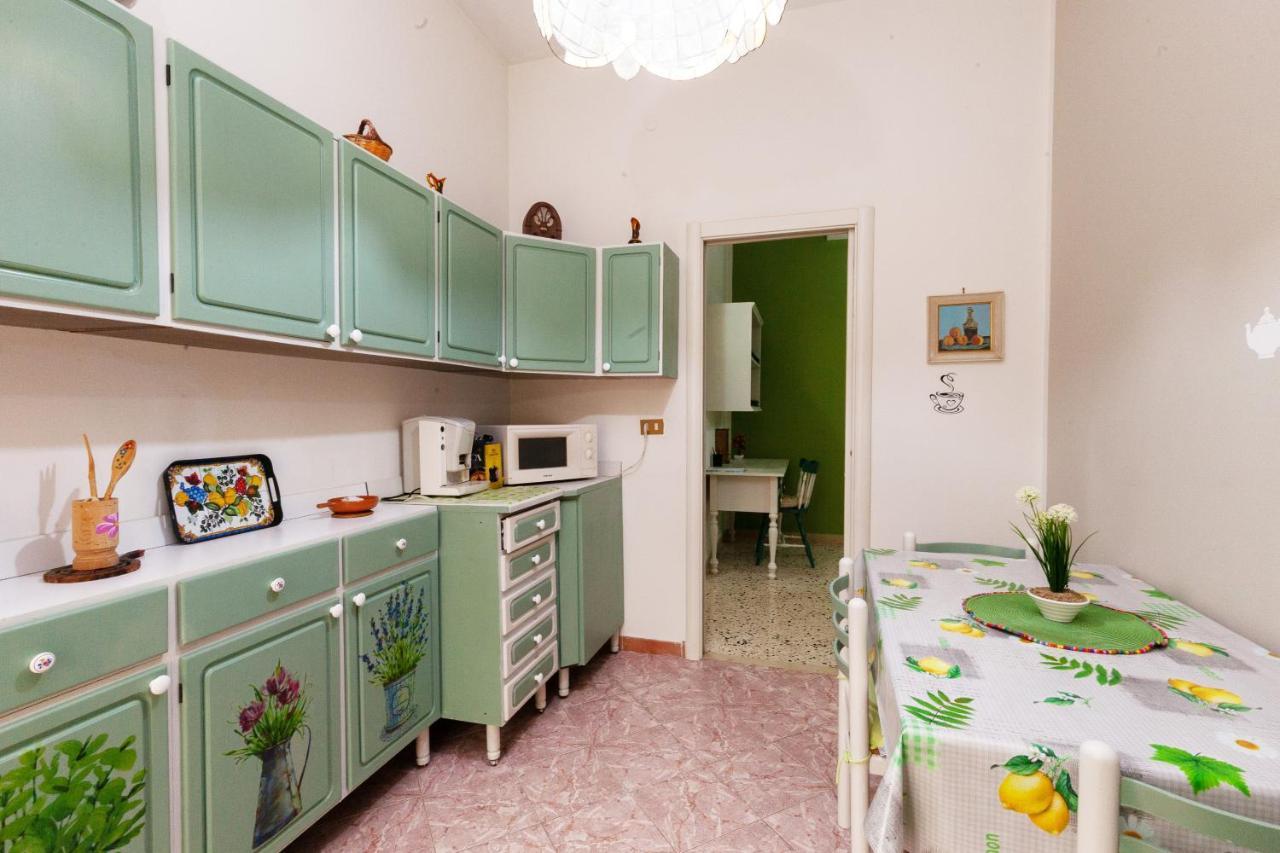 Holiday Apartment My House パレルモ エクステリア 写真