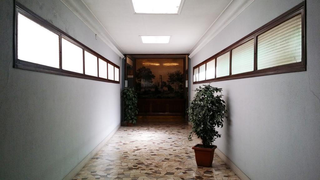Holiday Apartment My House パレルモ エクステリア 写真